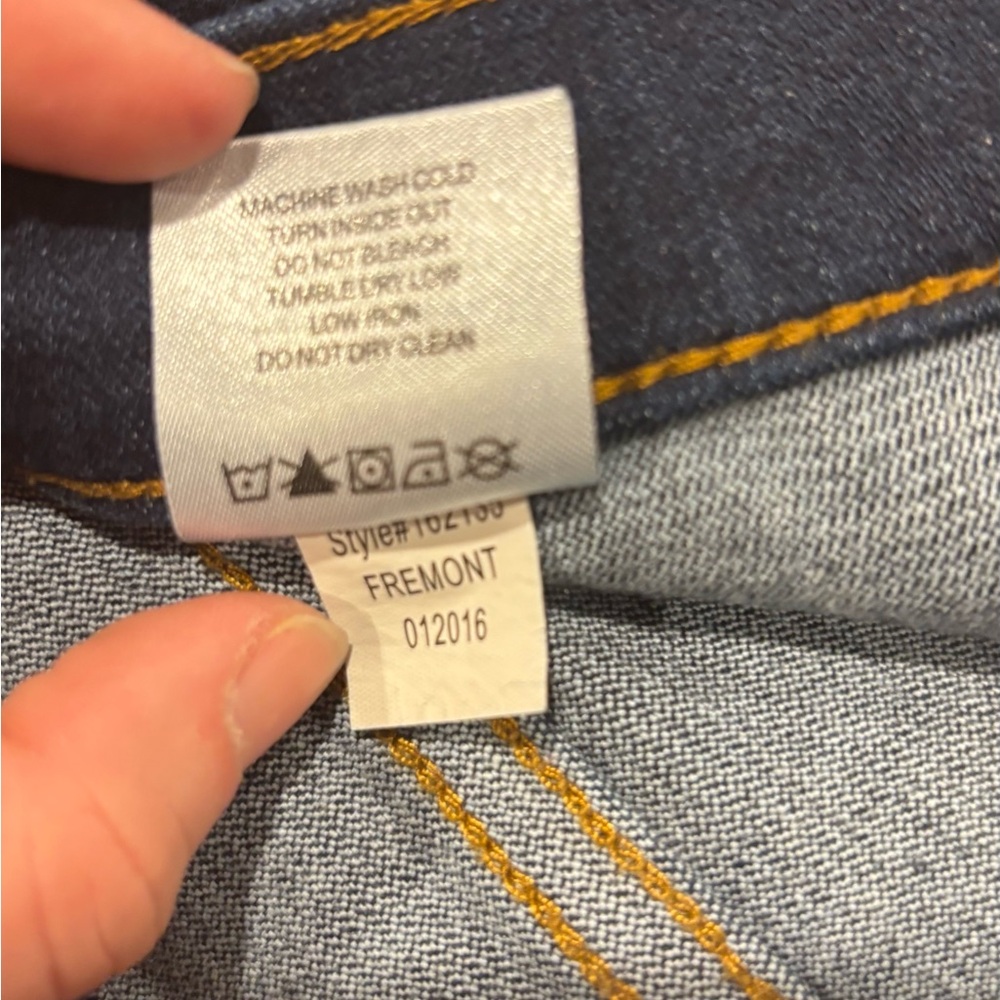 LILA RYAN Women’s Skinny Jeans - Dark Wash Blue - Picture 9 of 11